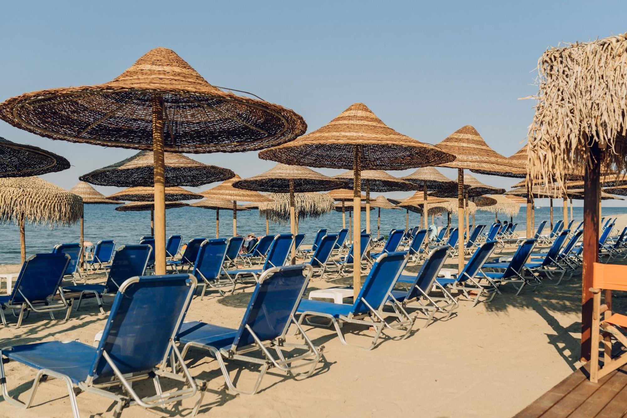 Villa Yianna Apartments Hotel Néa Meságkala Exteriör bild